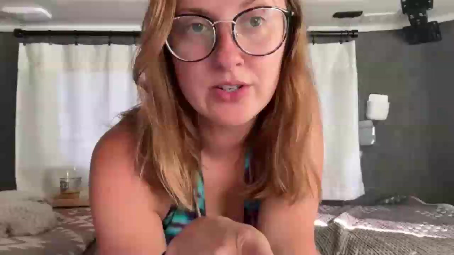 Gallery image thumbnail from JourneyJade's myfreecams stream on, 05/17/2026, 21:35 image 13 of 20