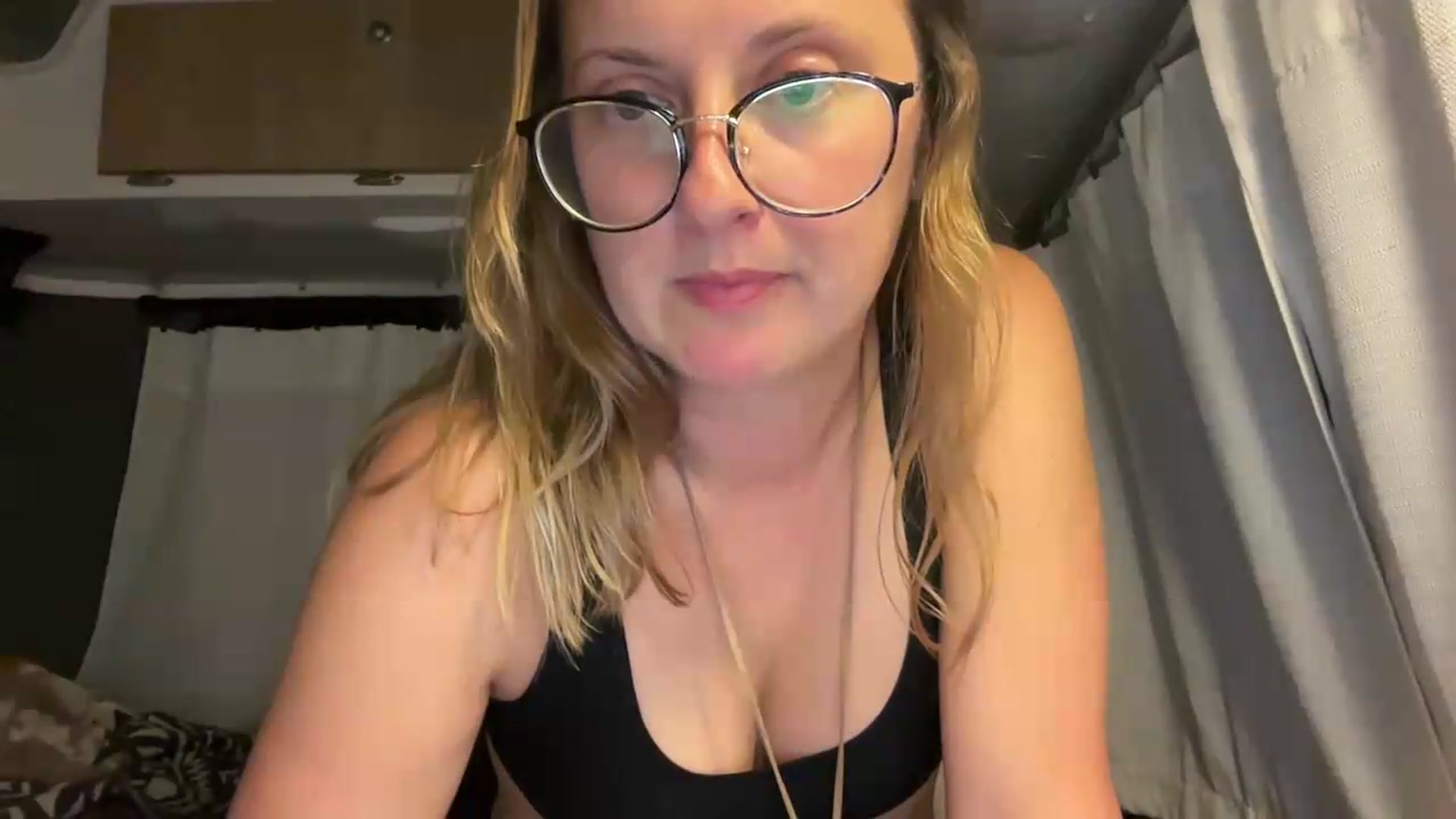 Gallery image thumbnail from JourneyJade's myfreecams stream on, 05/18/2026, 01:15 image 16 of 20