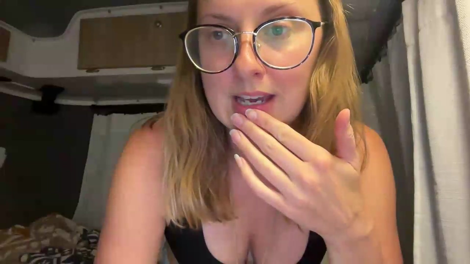 Gallery image thumbnail from JourneyJade's myfreecams stream on, 05/18/2026, 01:37 image 7 of 20