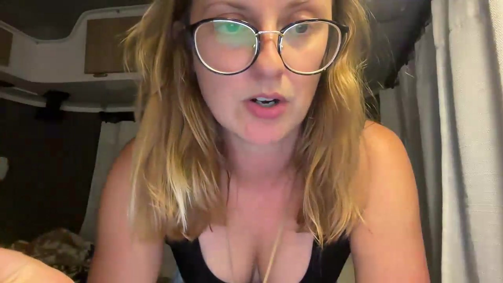 Gallery image thumbnail from JourneyJade's myfreecams stream on, 05/18/2026, 01:37 image 18 of 20