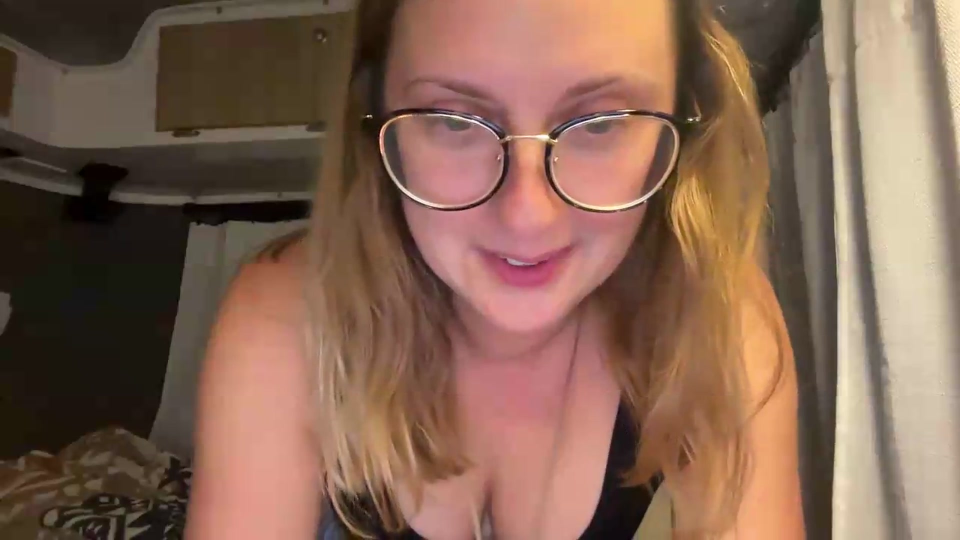 Gallery image thumbnail from JourneyJade's myfreecams stream on, 05/18/2026, 01:37 image 8 of 20