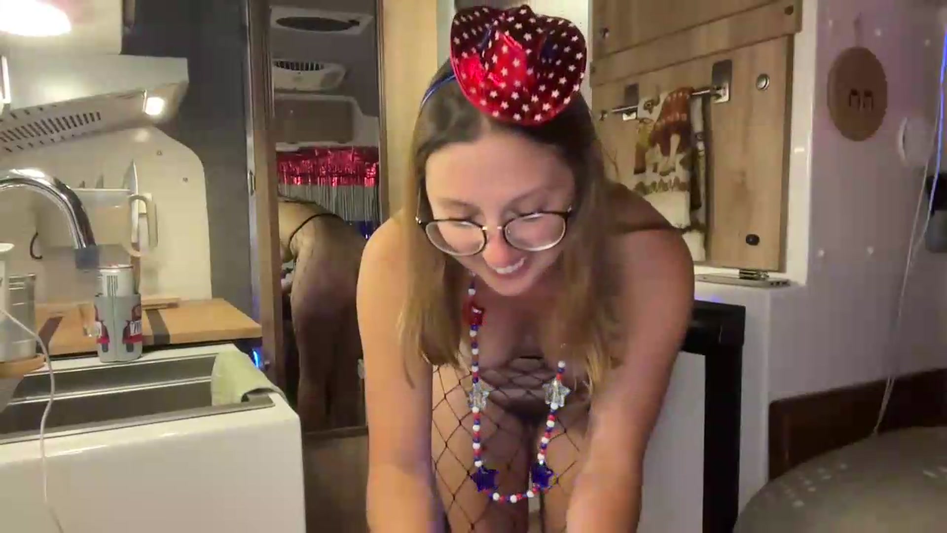 Gallery image thumbnail from JourneyJade's myfreecams stream on, 05/25/2026, 04:37 image 15 of 20