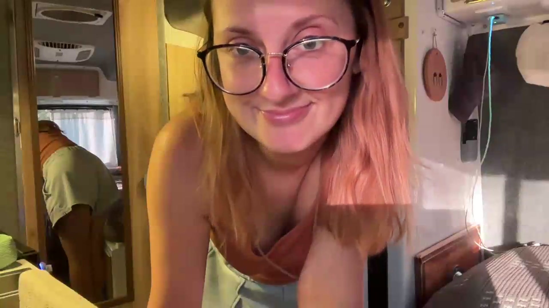 Gallery image thumbnail from JourneyJade's myfreecams stream on, 05/29/2026, 24:09 image 5 of 20