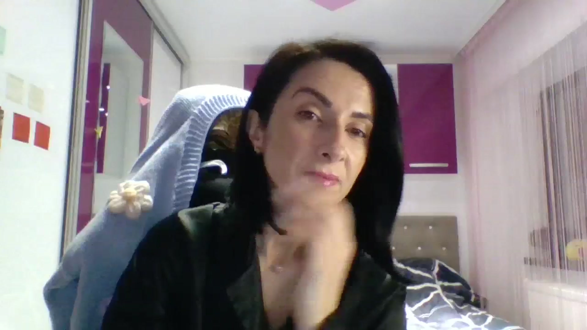 Gallery image thumbnail from JoyDivision's myfreecams stream on, 02/08/2024, 17:01 image 15 of 20