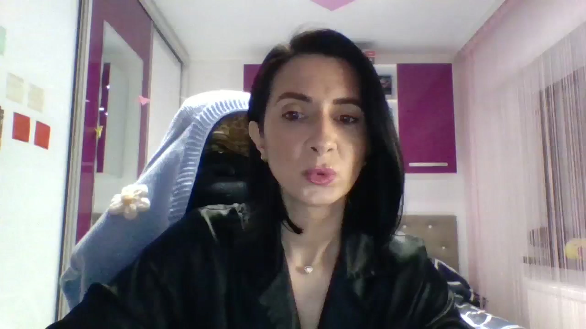 Gallery image thumbnail from JoyDivision's myfreecams stream on, 02/08/2024, 17:01 image 19 of 20