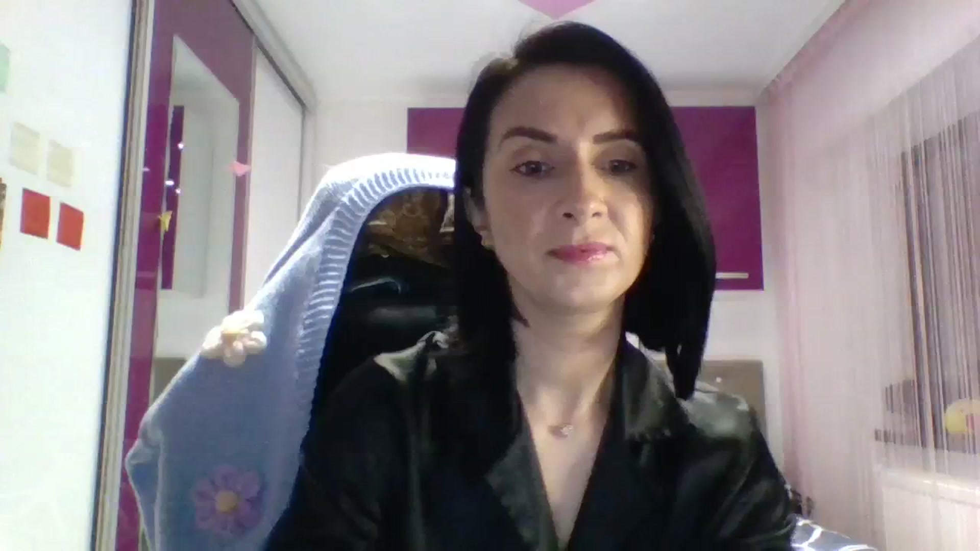 Gallery image thumbnail from JoyDivision's myfreecams stream on, 02/08/2024, 17:01 image 6 of 20