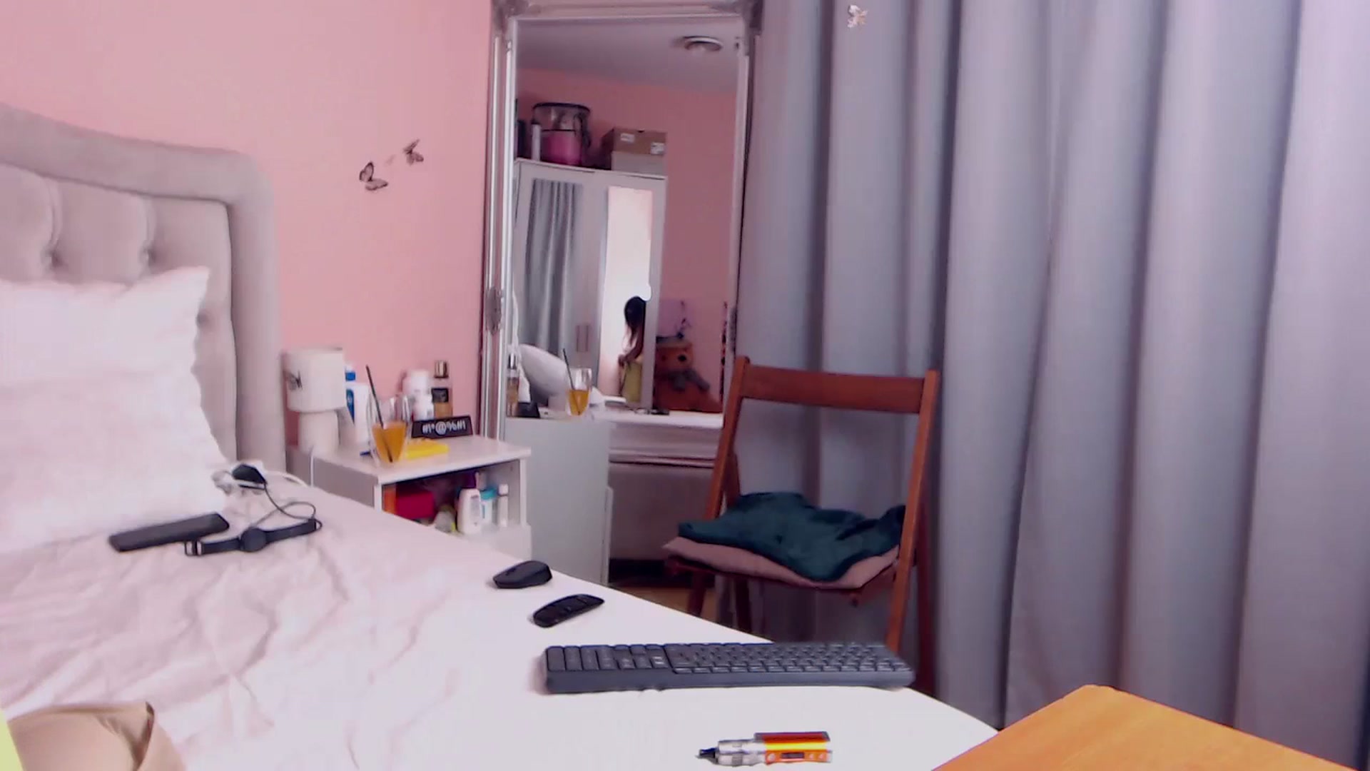 Gallery image thumbnail from Joy_mistress's myfreecams stream on, 10/01/2023, 22:01 image 16 of 20