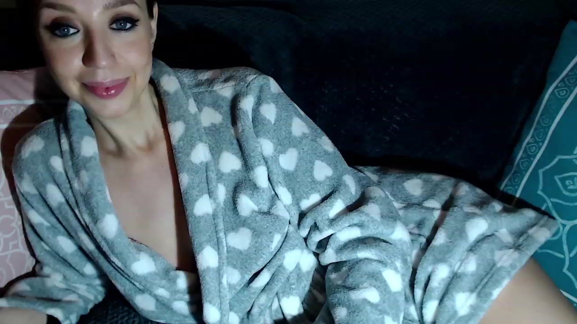 Gallery image thumbnail from Joyeuse1's myfreecams stream on, 04/13/2023, 22:28 image 7 of 20