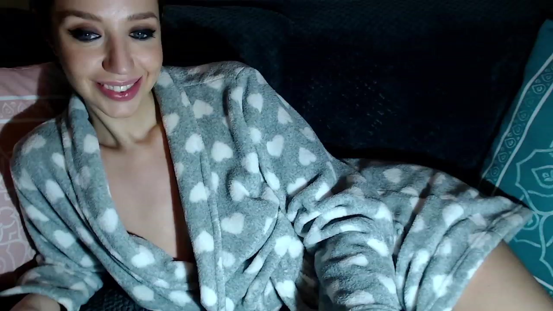 Gallery image thumbnail from Joyeuse1's myfreecams stream on, 04/13/2023, 22:28 image 4 of 20