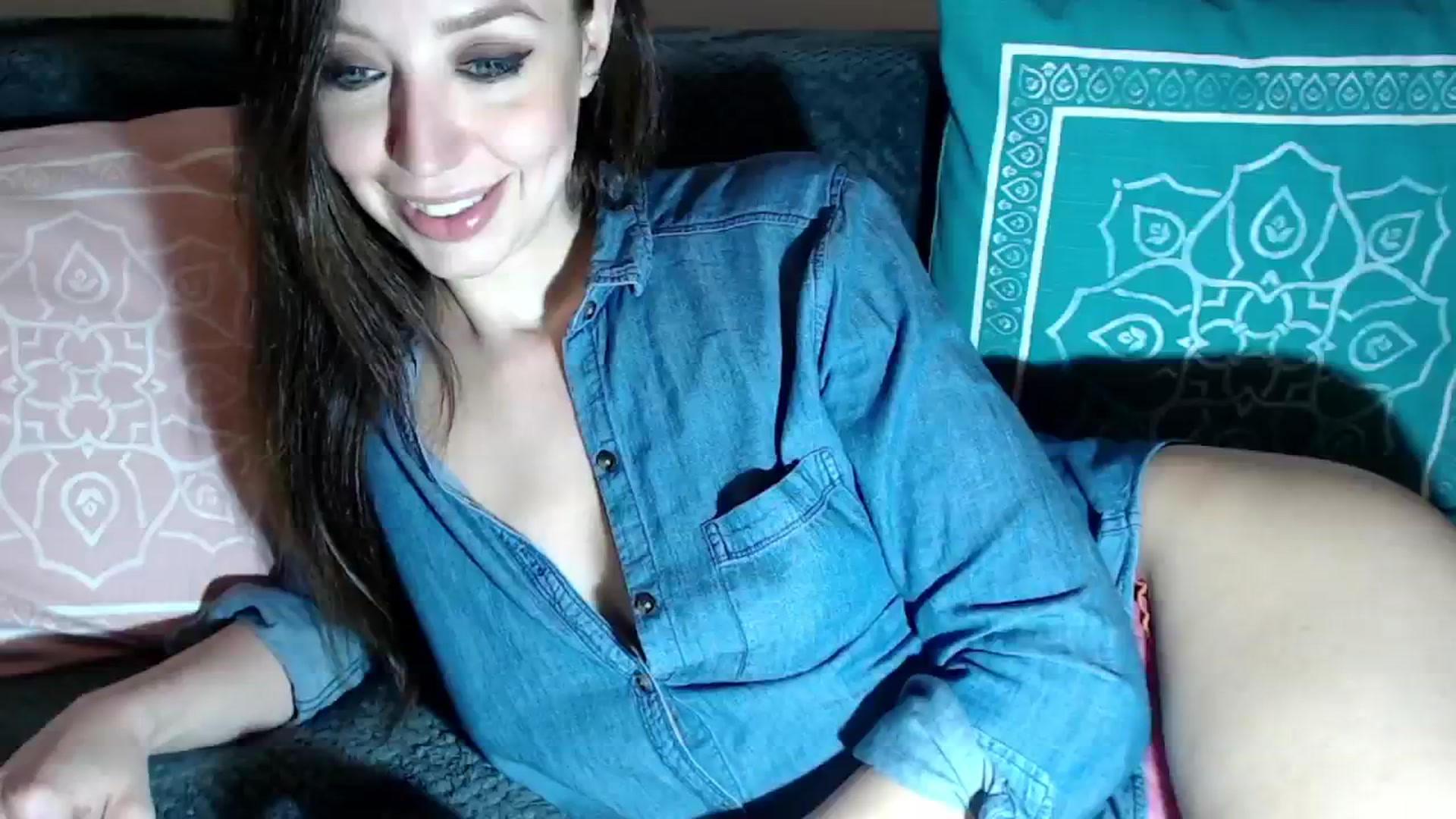 Gallery image thumbnail from Joyeuse1's myfreecams stream on, 04/29/2024, 22:06 image 2 of 20