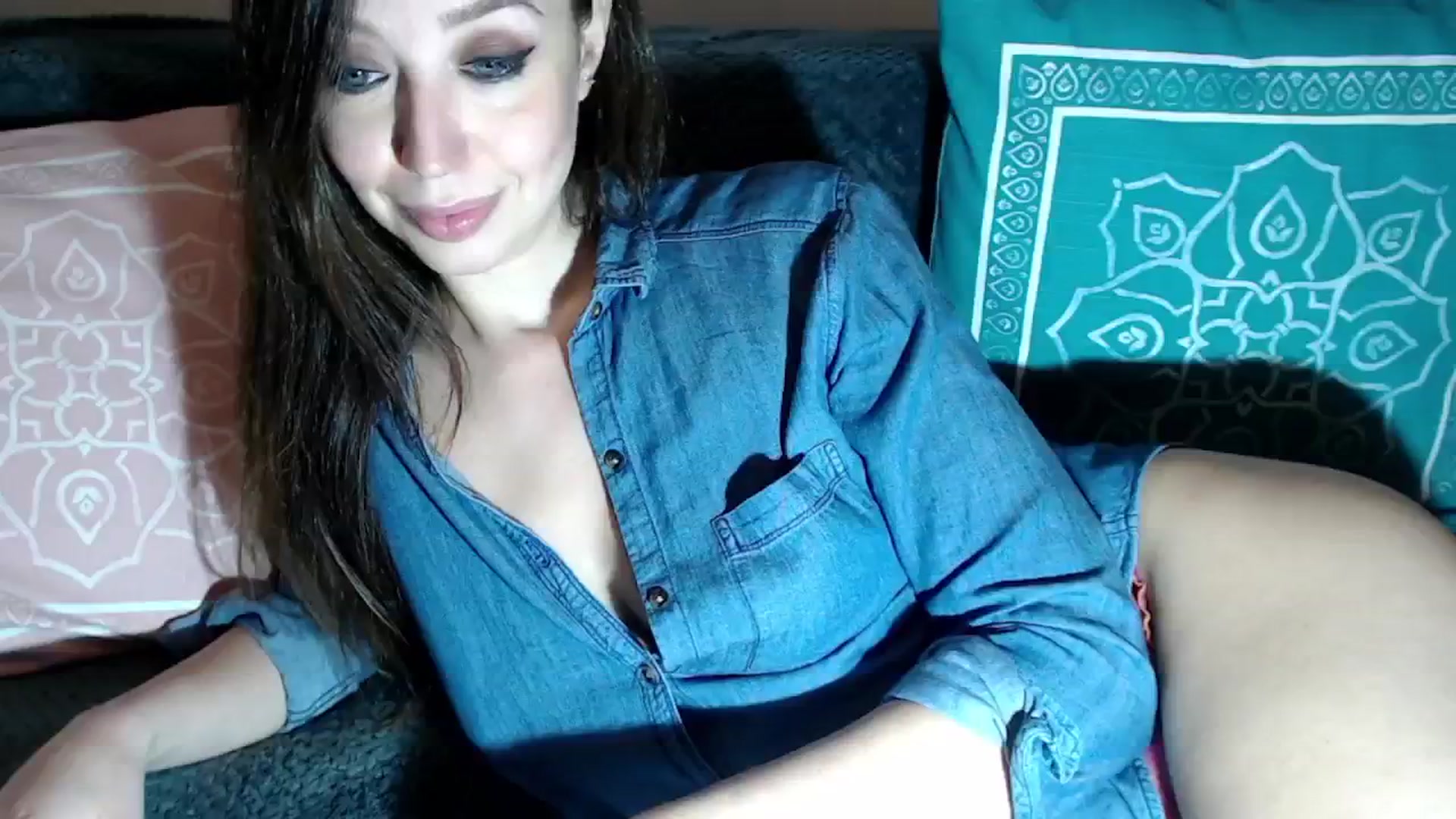 Gallery image thumbnail from Joyeuse1's myfreecams stream on, 04/29/2024, 22:06 image 5 of 20