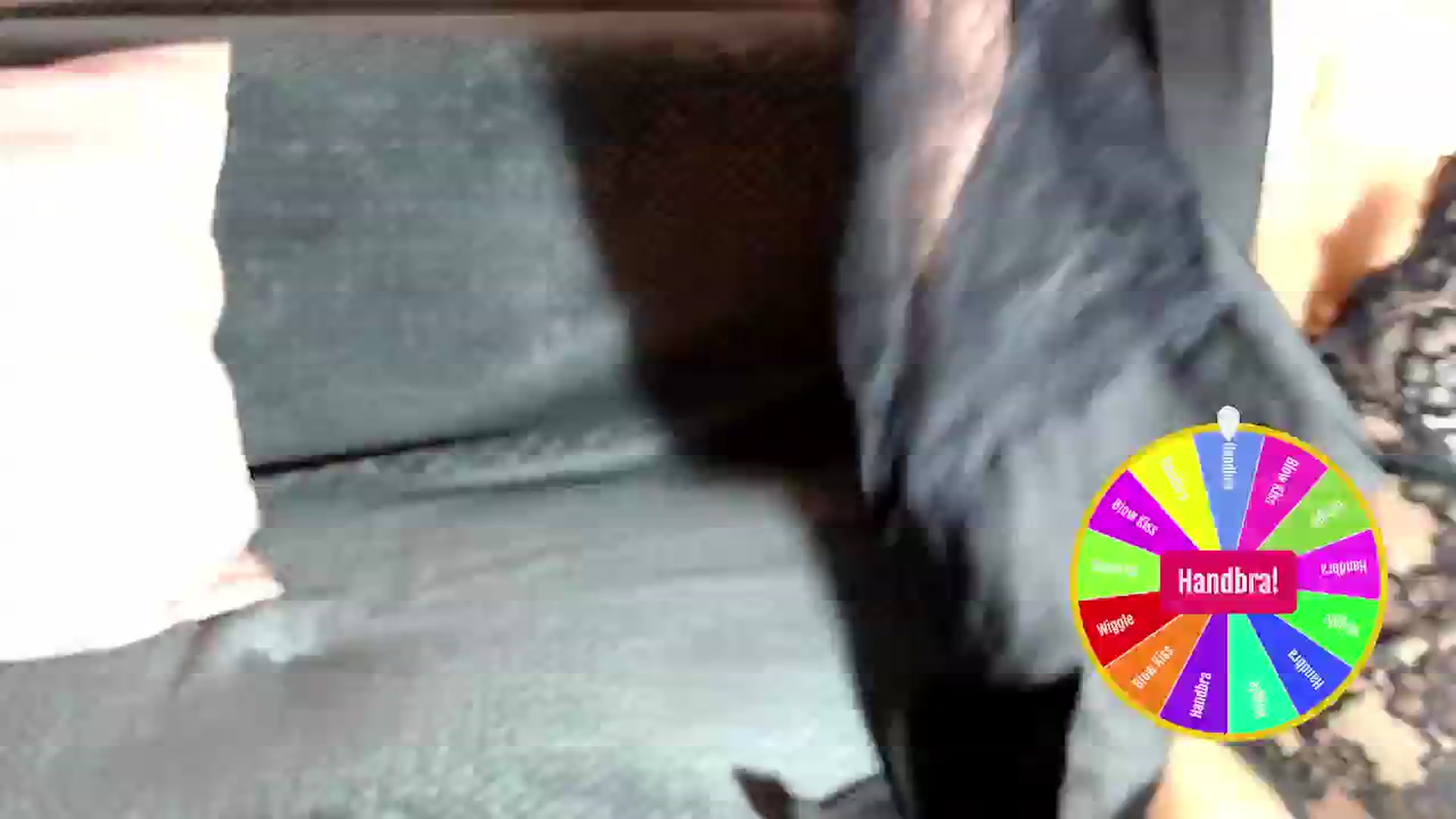 Gallery image thumbnail from Joyeuse1's myfreecams stream on, 10/30/2024, 23:32 image 3 of 20