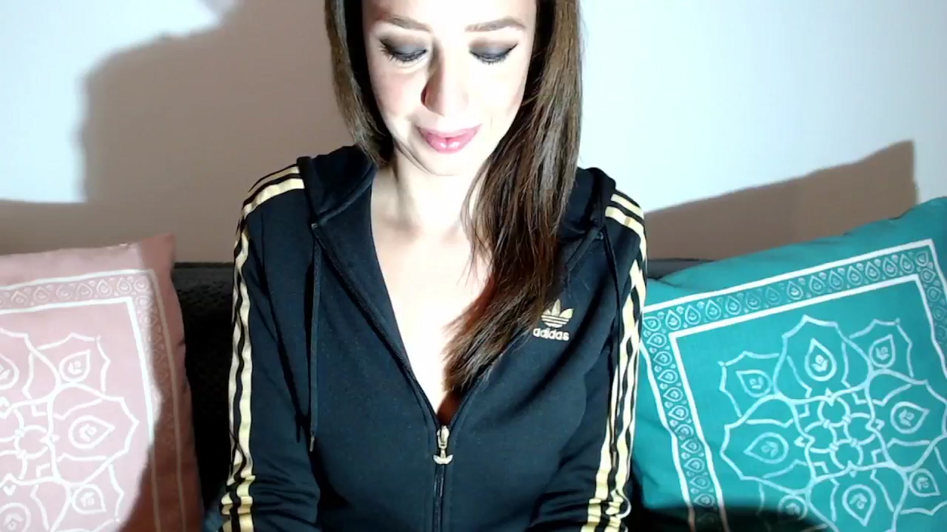Gallery image thumbnail from Joyeuse1's myfreecams stream on, 12/09/2024, 23:15 image 2 of 20