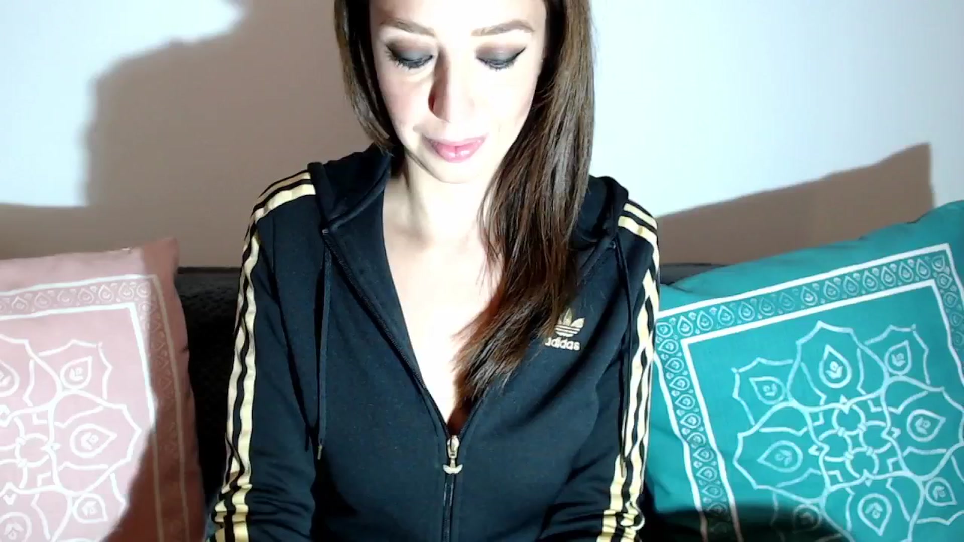 Gallery image thumbnail from Joyeuse1's myfreecams stream on, 12/09/2024, 23:15 image 1 of 20
