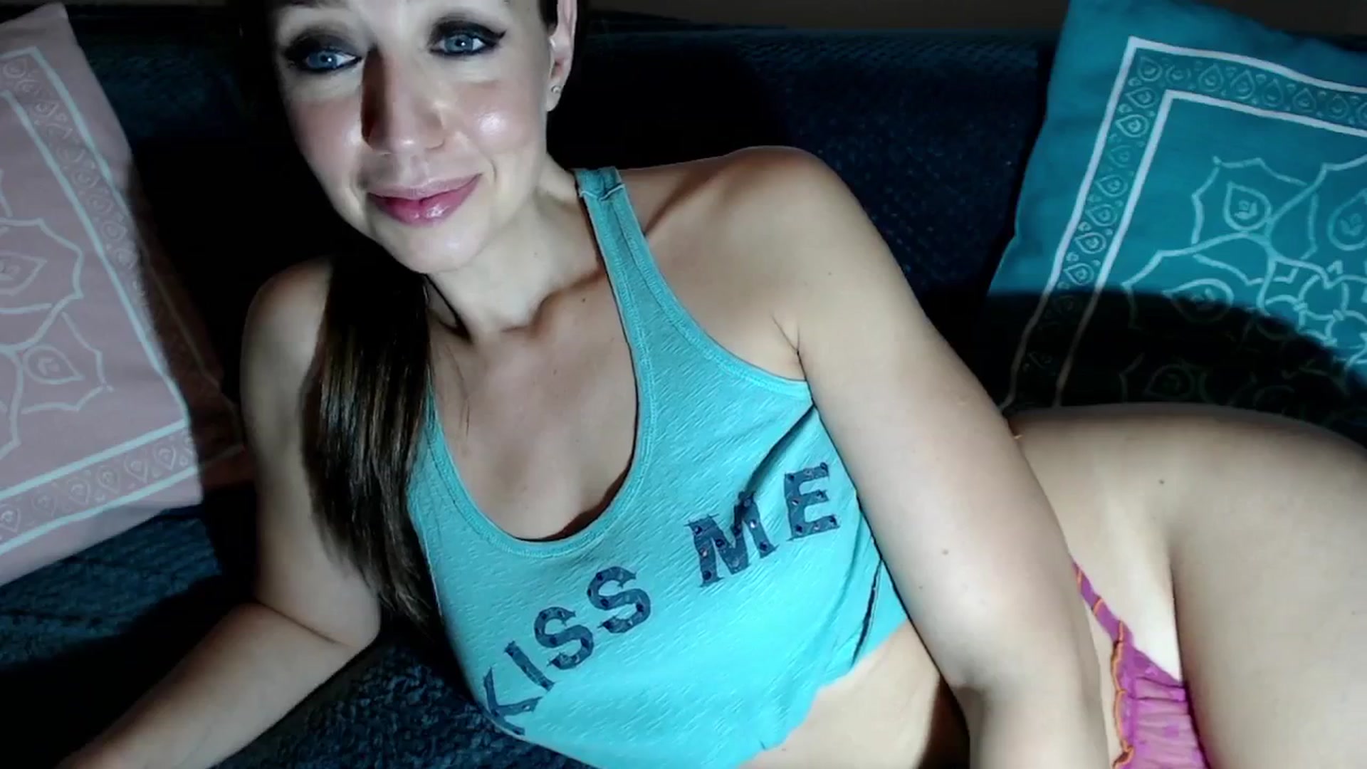 Gallery image thumbnail from Joyeuse1's myfreecams stream on, 07/16/2025, 22:30 image 19 of 20
