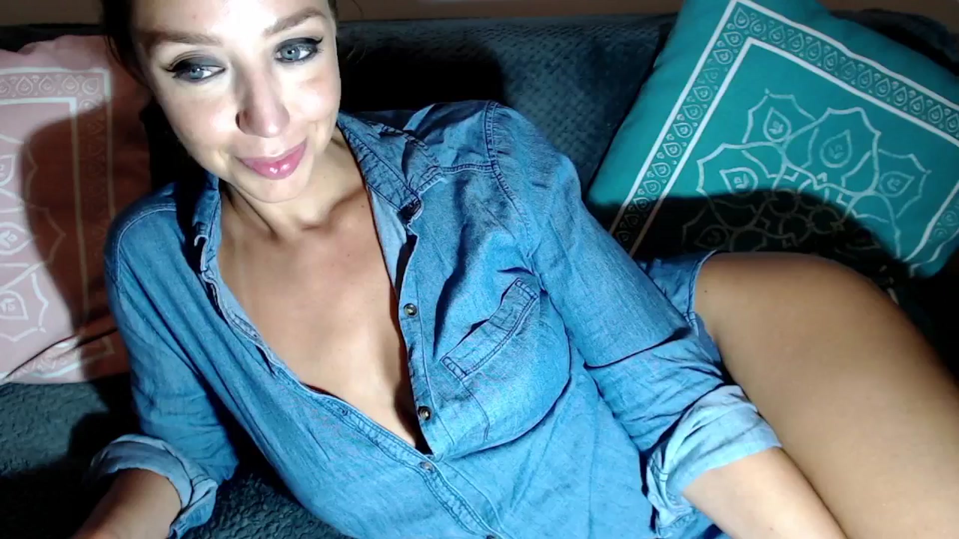 Gallery image thumbnail from Joyeuse1's myfreecams stream on, 09/23/2025, 22:00 image 20 of 20