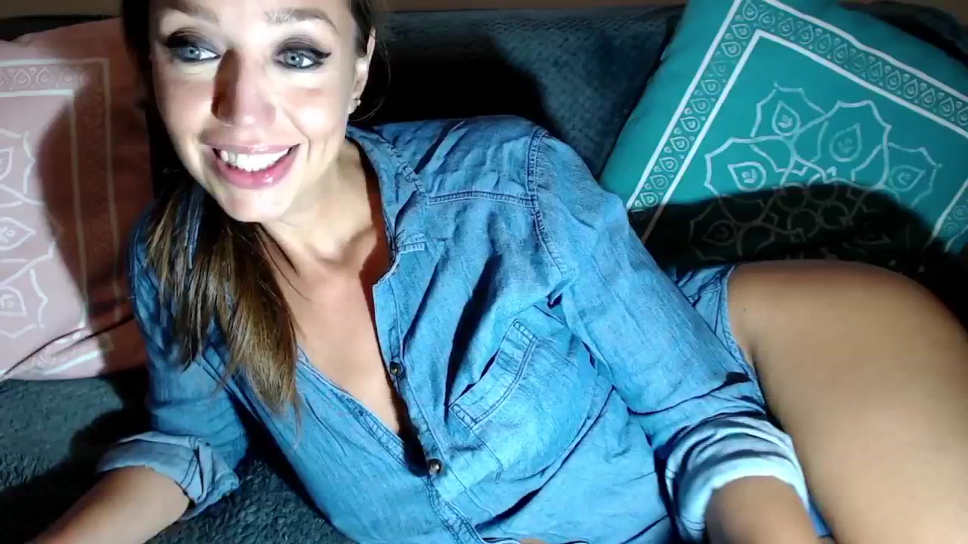 Gallery image thumbnail from Joyeuse1's myfreecams stream on, 09/23/2025, 22:00 image 9 of 20