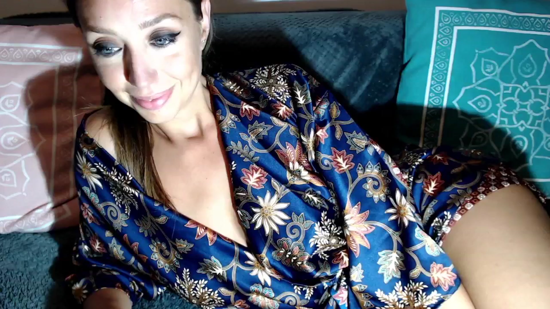 Gallery image thumbnail from Joyeuse1's myfreecams stream on, 09/27/2025, 21:57 image 18 of 20