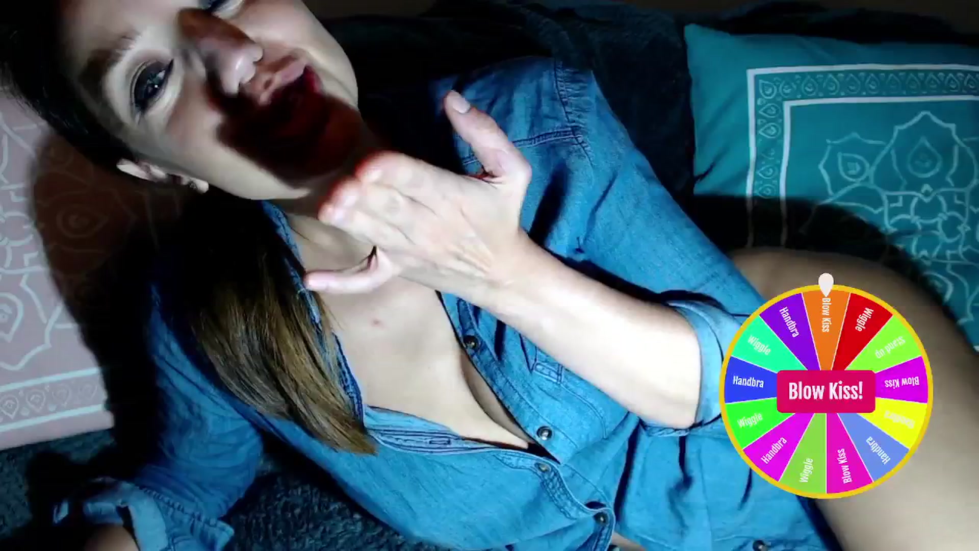Gallery image thumbnail from Joyeuse1's myfreecams stream on, 10/27/2025, 23:19 image 5 of 20