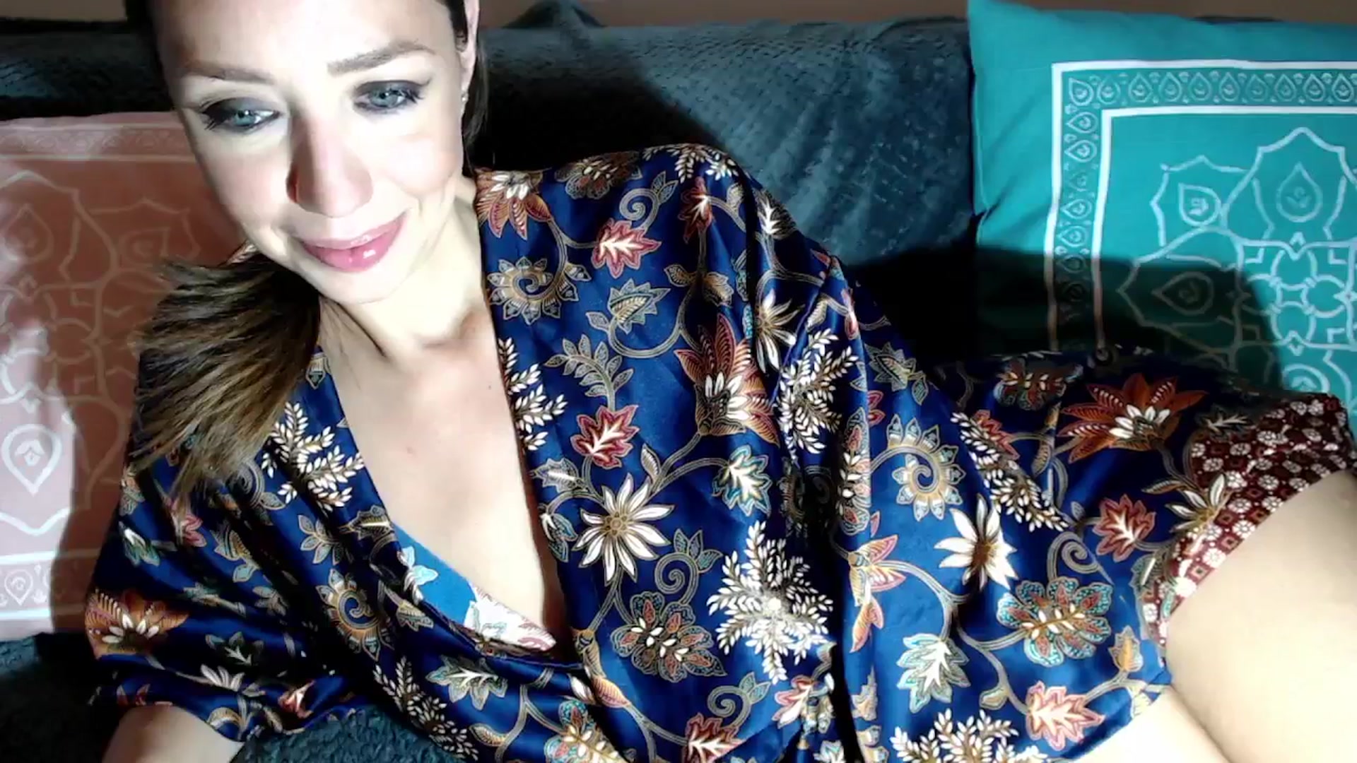 Gallery image thumbnail from Joyeuse1's myfreecams stream on, 11/01/2025, 23:02 image 5 of 20