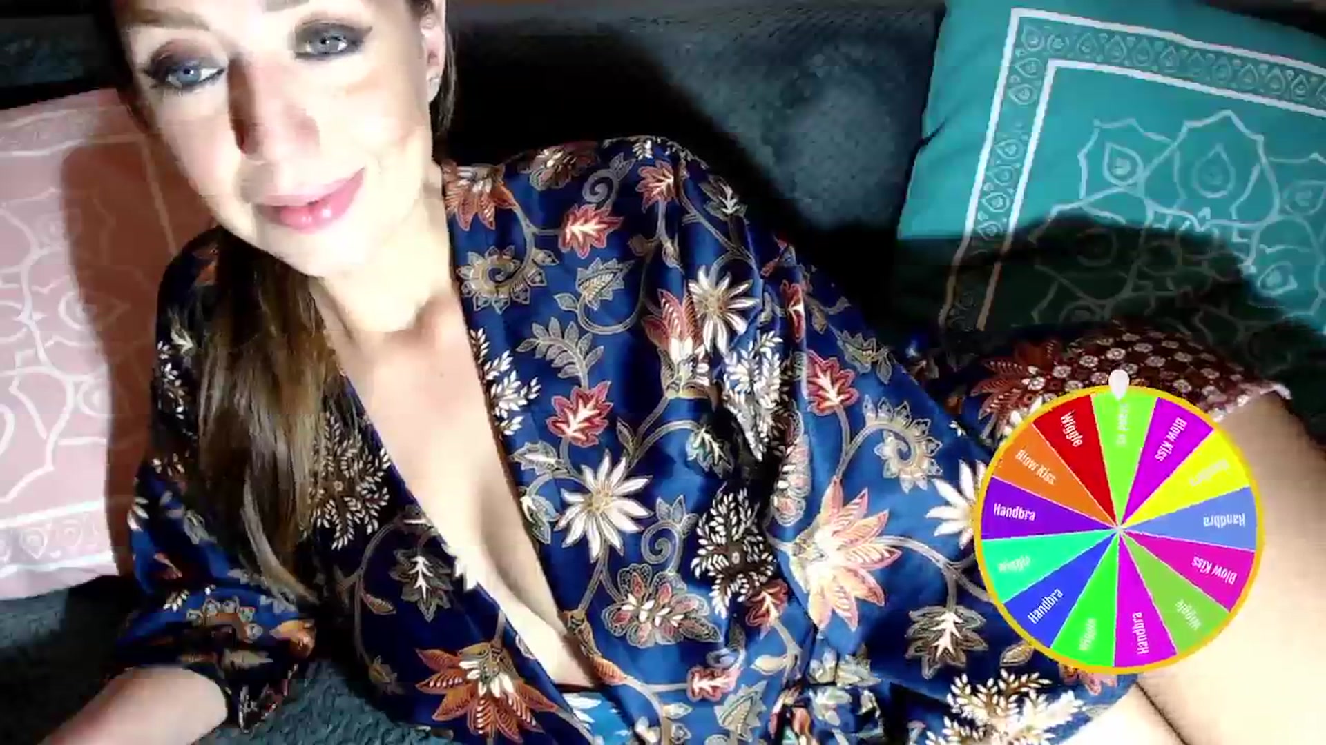 Gallery image thumbnail from Joyeuse1's myfreecams stream on, 11/21/2025, 23:17 image 20 of 20