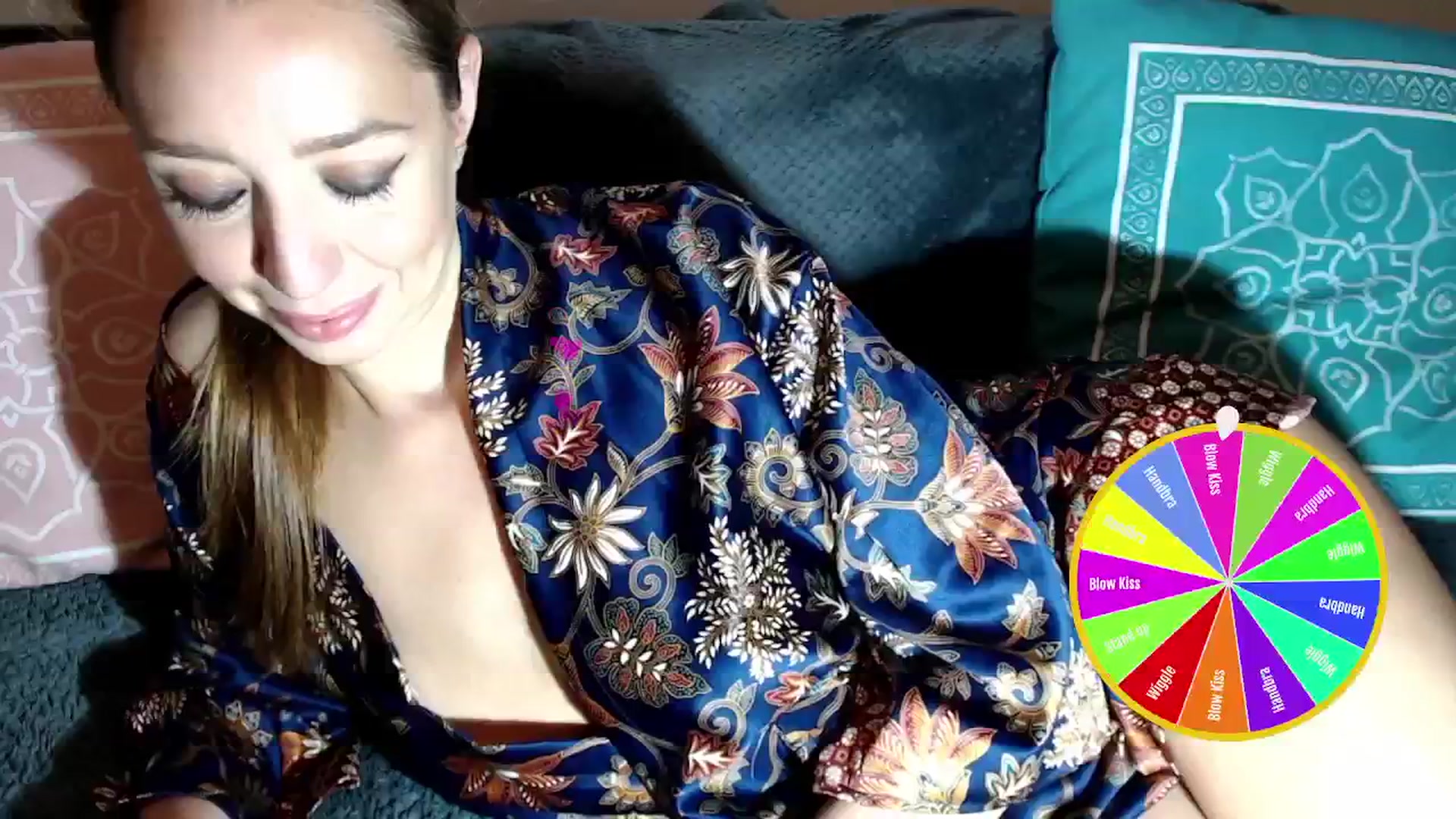 Gallery image thumbnail from Joyeuse1's myfreecams stream on, 12/05/2025, 23:08 image 6 of 20