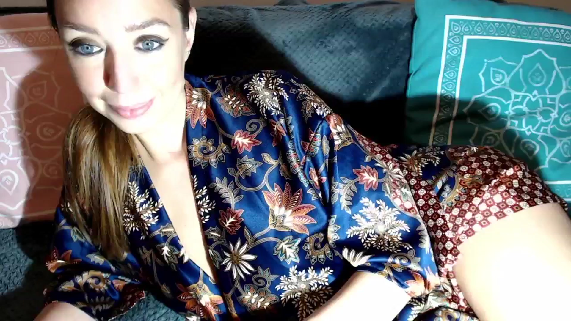 Gallery image thumbnail from Joyeuse1's myfreecams stream on, 12/05/2025, 23:08 image 15 of 20