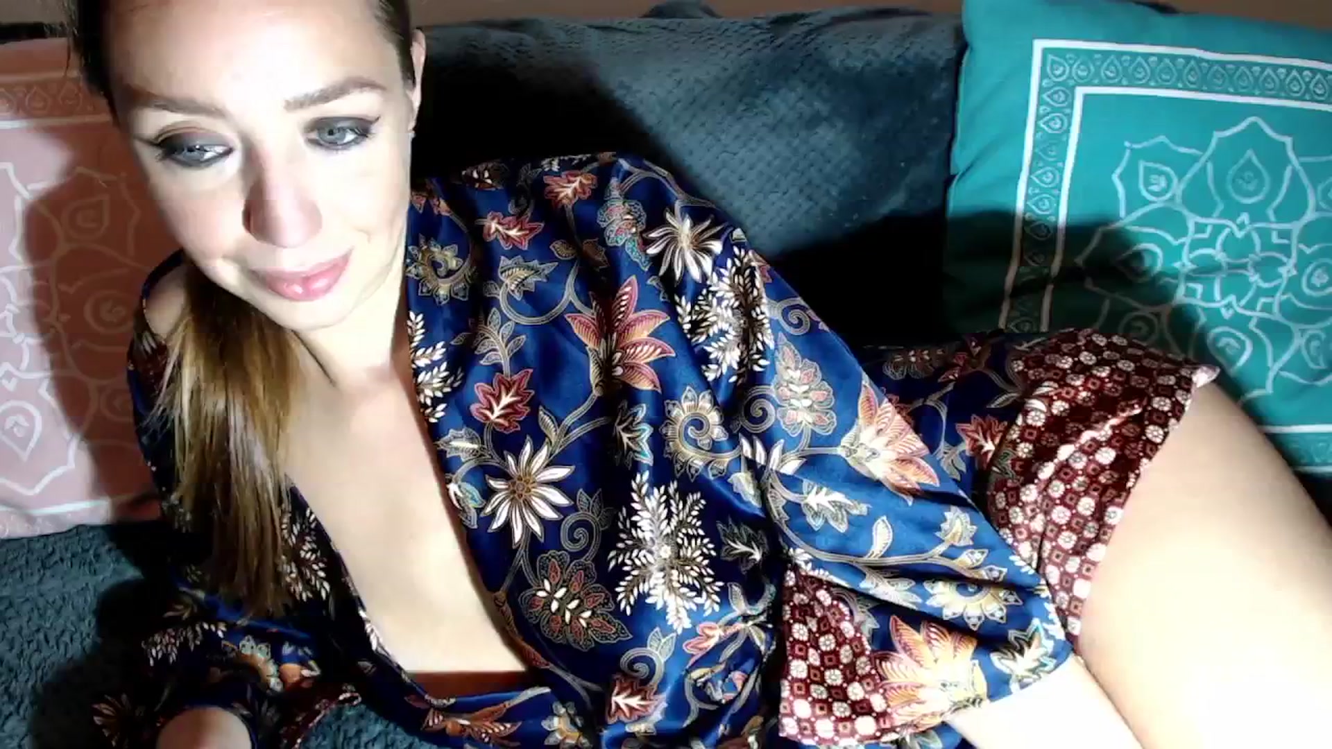 Gallery image thumbnail from Joyeuse1's myfreecams stream on, 12/05/2025, 23:08 image 3 of 20
