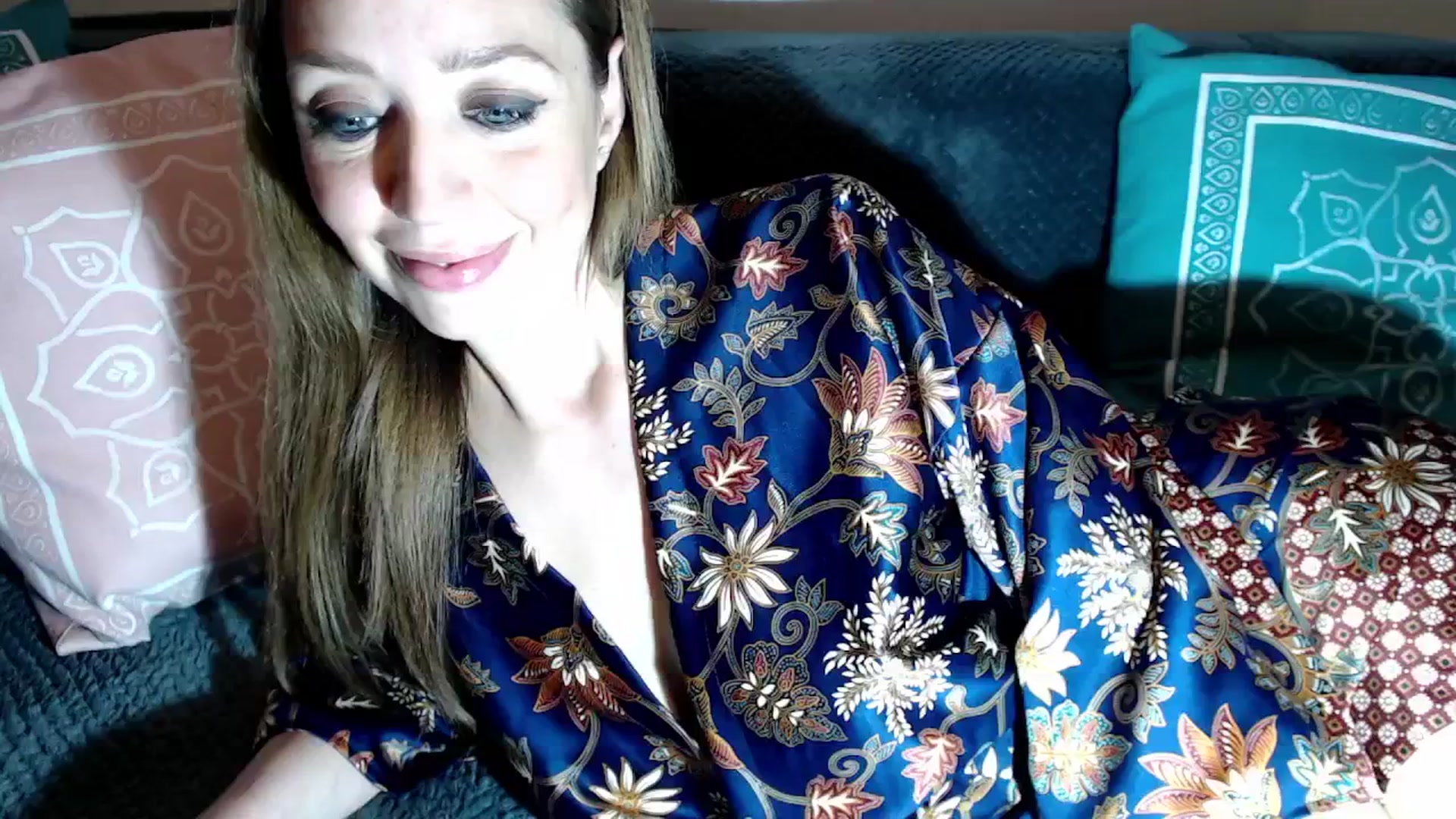 Gallery image thumbnail from Joyeuse1's myfreecams stream on, 03/13/2026, 23:31 image 12 of 20