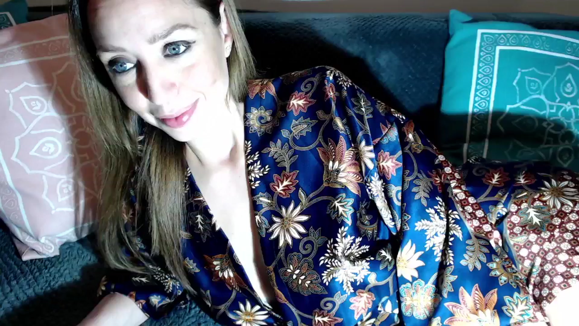 Gallery image thumbnail from Joyeuse1's myfreecams stream on, 03/13/2026, 23:31 image 10 of 20