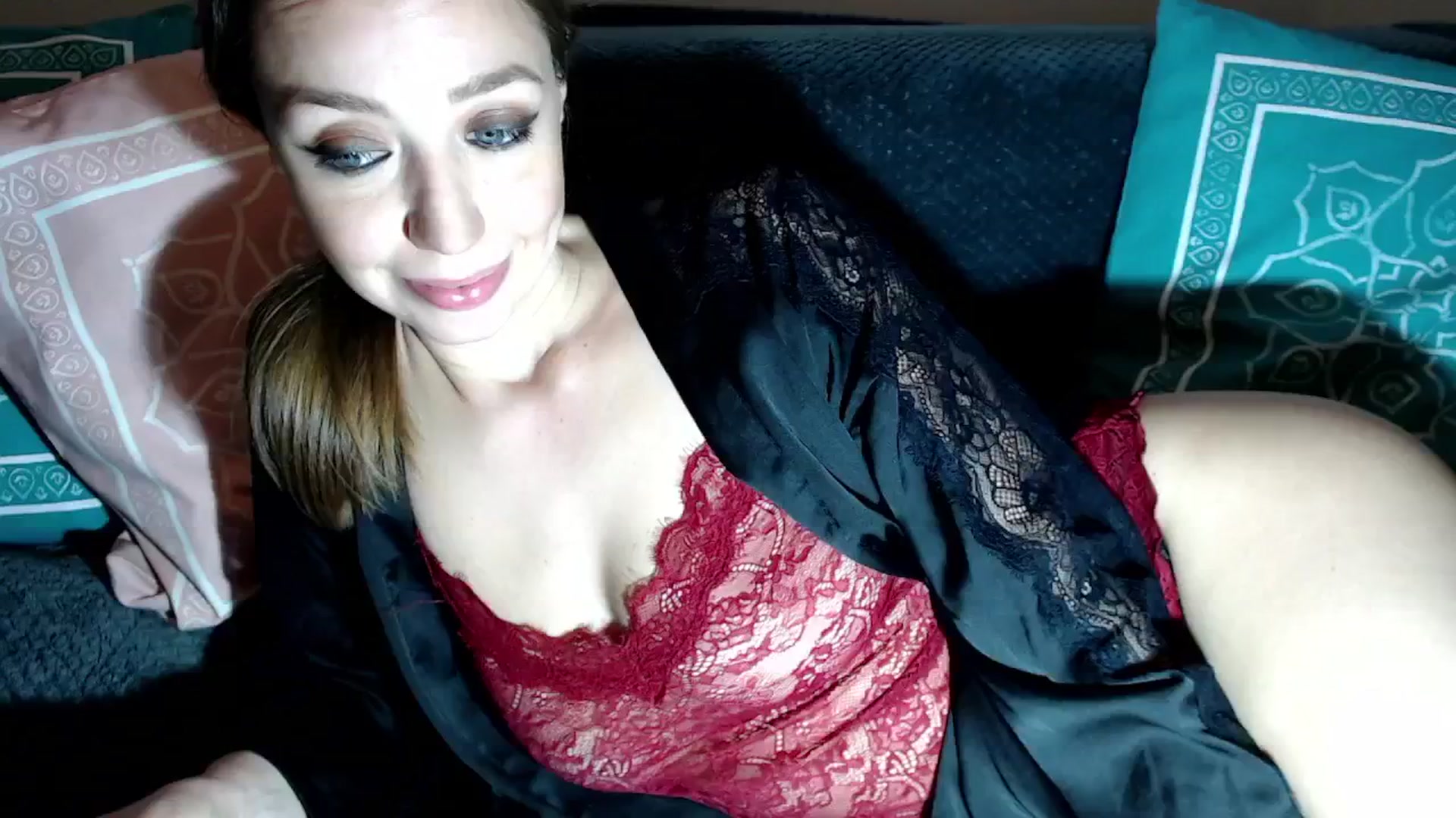 Gallery image thumbnail from Joyeuse1's myfreecams stream on, 04/01/2026, 22:27 image 7 of 20