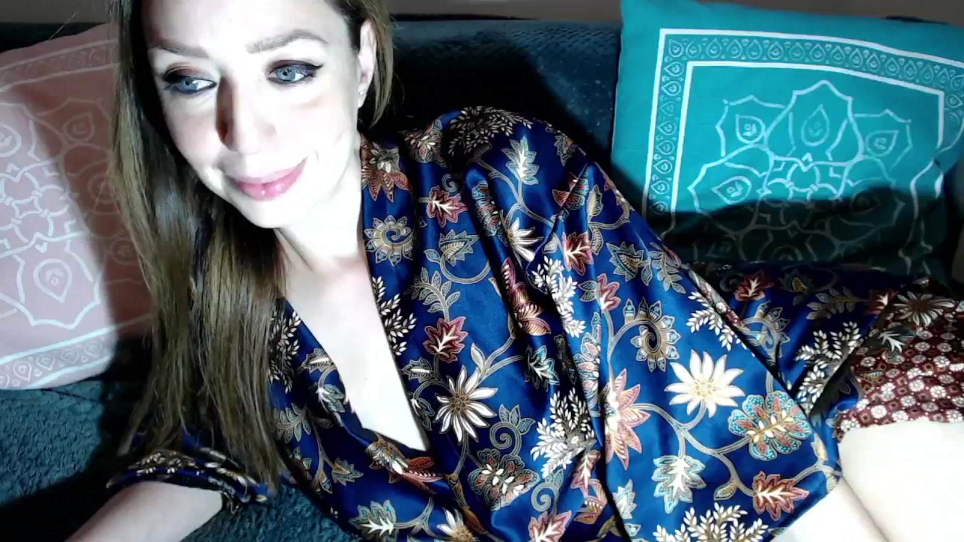 Gallery image thumbnail from Joyeuse1's myfreecams stream on, 04/24/2026, 22:22 image 12 of 20