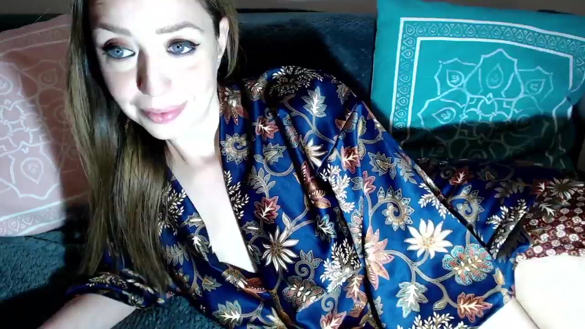 Gallery image thumbnail from Joyeuse1's myfreecams stream on, 04/24/2026, 22:22 image 9 of 20