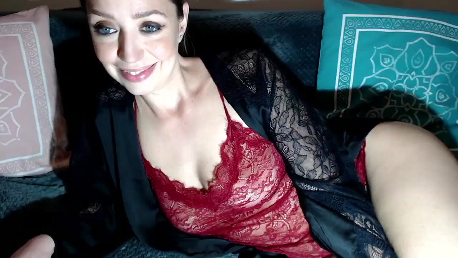 Gallery image thumbnail from Joyeuse1's myfreecams stream on, 04/29/2026, 22:32 image 6 of 20