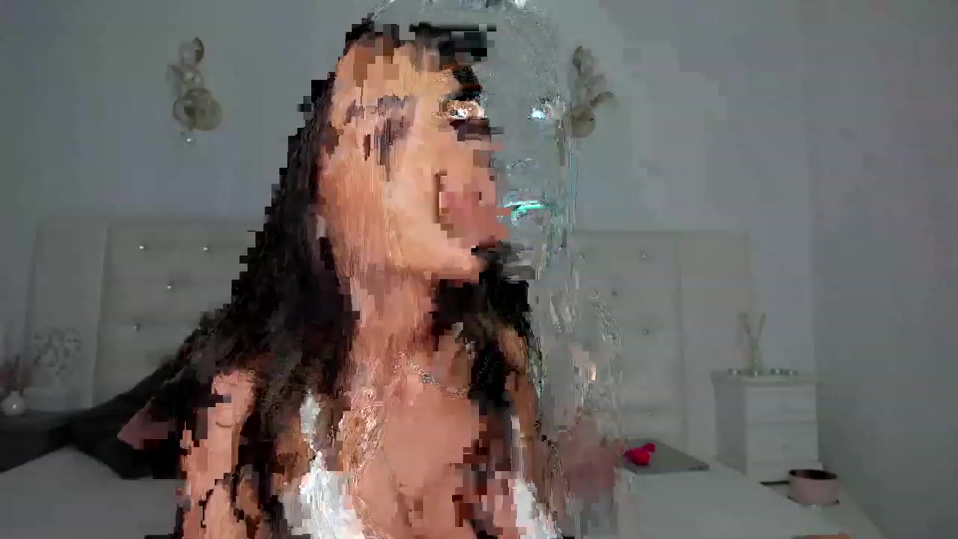 Gallery image thumbnail from Joyxs's myfreecams stream on, 12/19/2022, 23:13 image 18 of 20