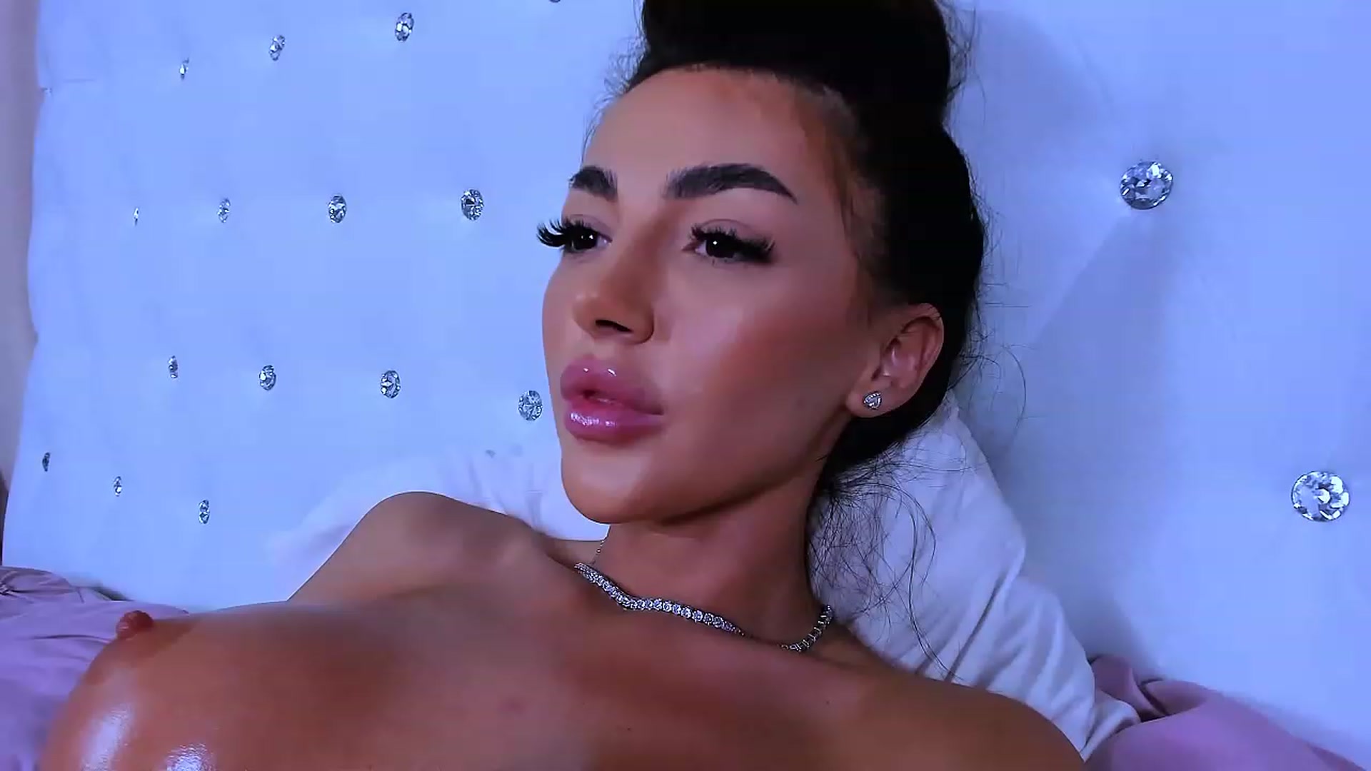 Gallery image thumbnail from Joyxs's myfreecams stream on, 05/30/2023, 20:53 image 12 of 20