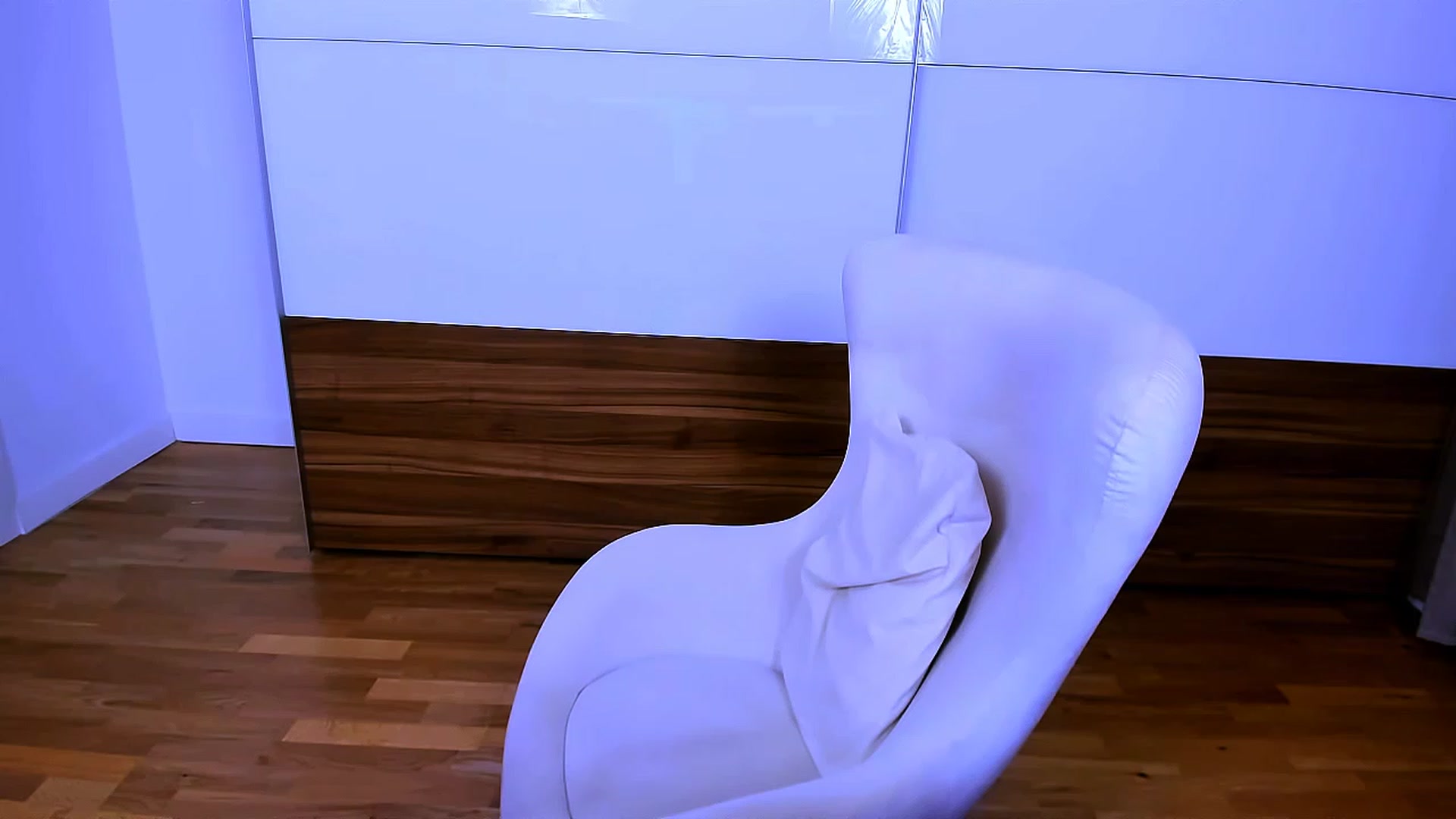 Gallery image thumbnail from Joyxs's myfreecams stream on, 09/08/2023, 23:42 image 2 of 20