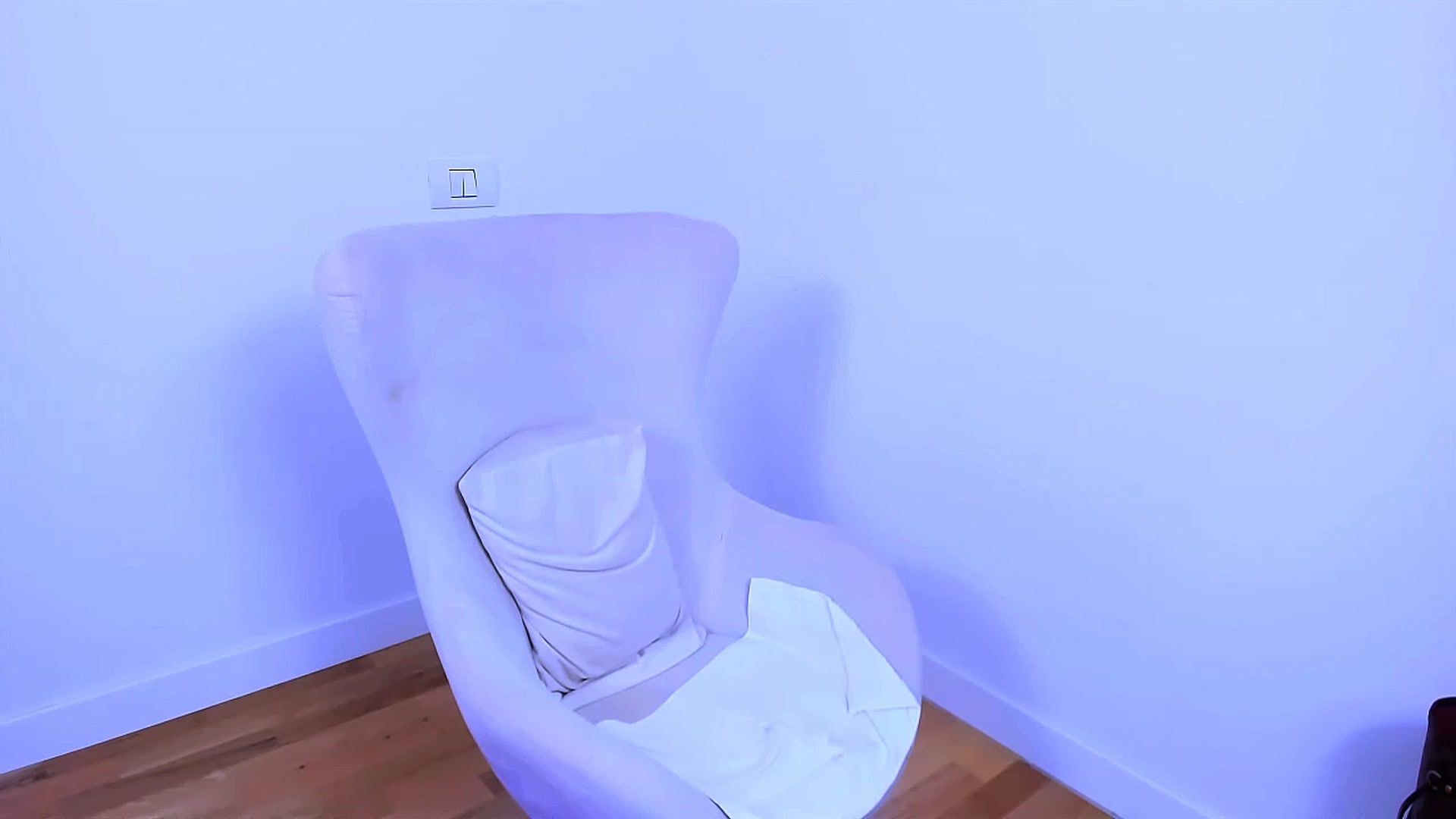 Gallery image thumbnail from Joyxs's myfreecams stream on, 10/28/2023, 23:19 image 19 of 20