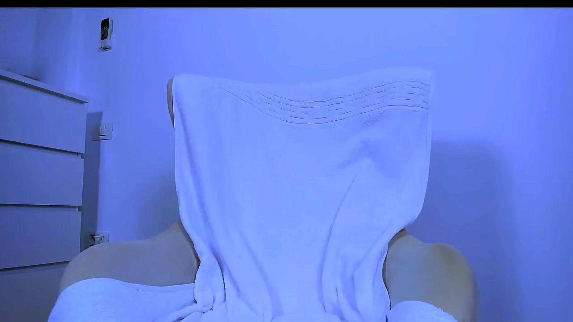 Gallery image thumbnail from Joyxs's myfreecams stream on, 02/15/2024, 23:44 image 19 of 20