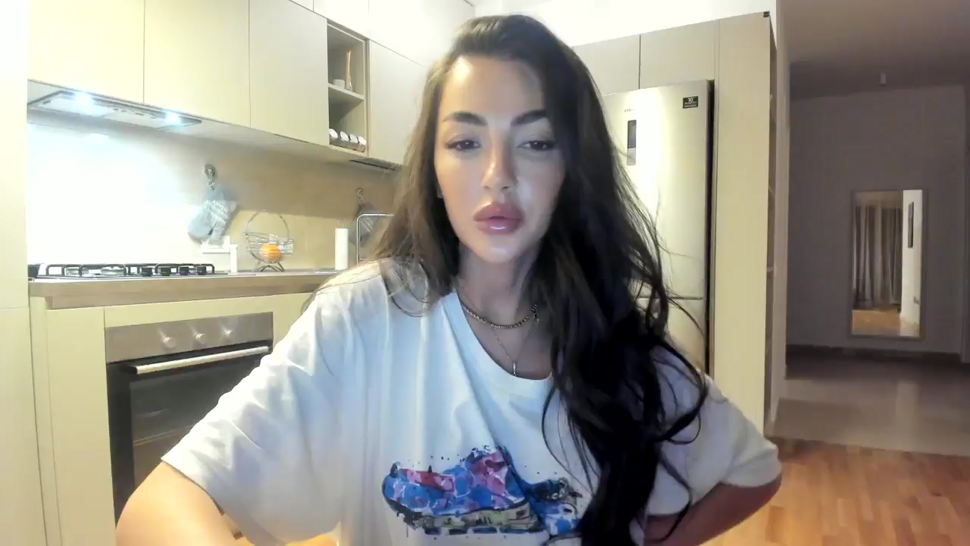 Gallery image thumbnail from Joyxs's myfreecams stream on, 10/29/2024, 23:41 image 4 of 20