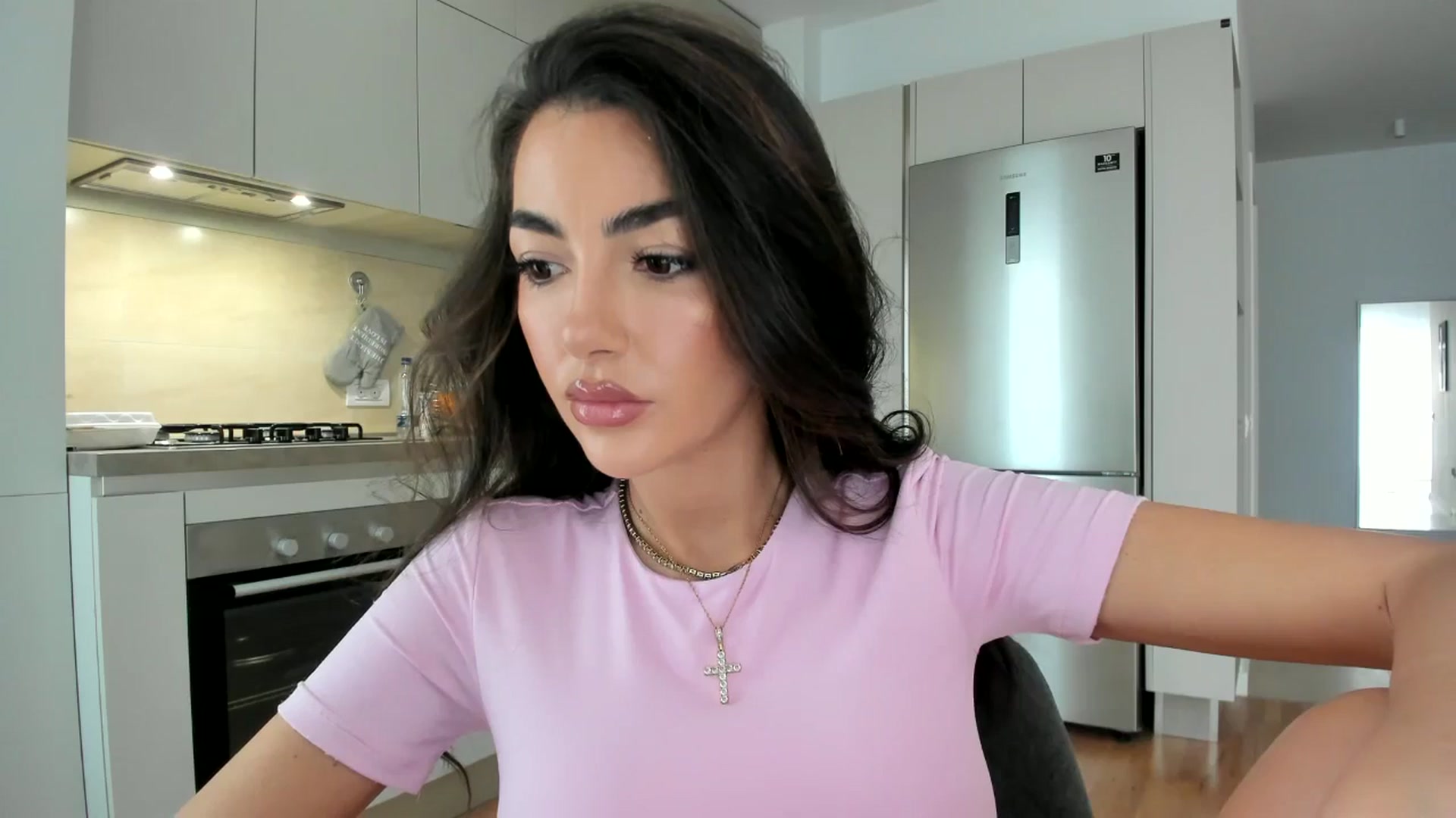 Gallery image thumbnail from Joyxs's myfreecams stream on, 10/30/2024, 11:47 image 6 of 20
