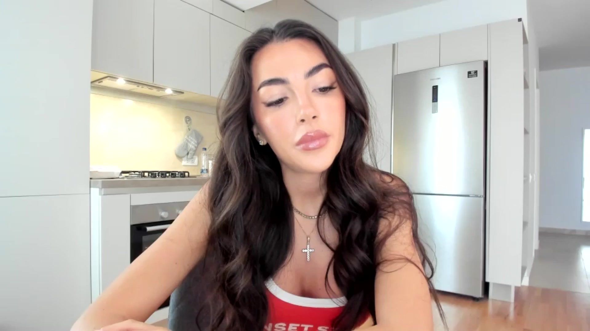 Gallery image thumbnail from Joyxs's myfreecams stream on, 10/30/2024, 11:47 image 19 of 20