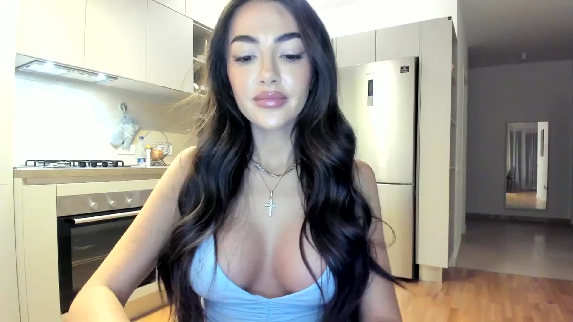 Gallery image thumbnail from Joyxs's myfreecams stream on, 10/31/2024, 24:02 image 11 of 20