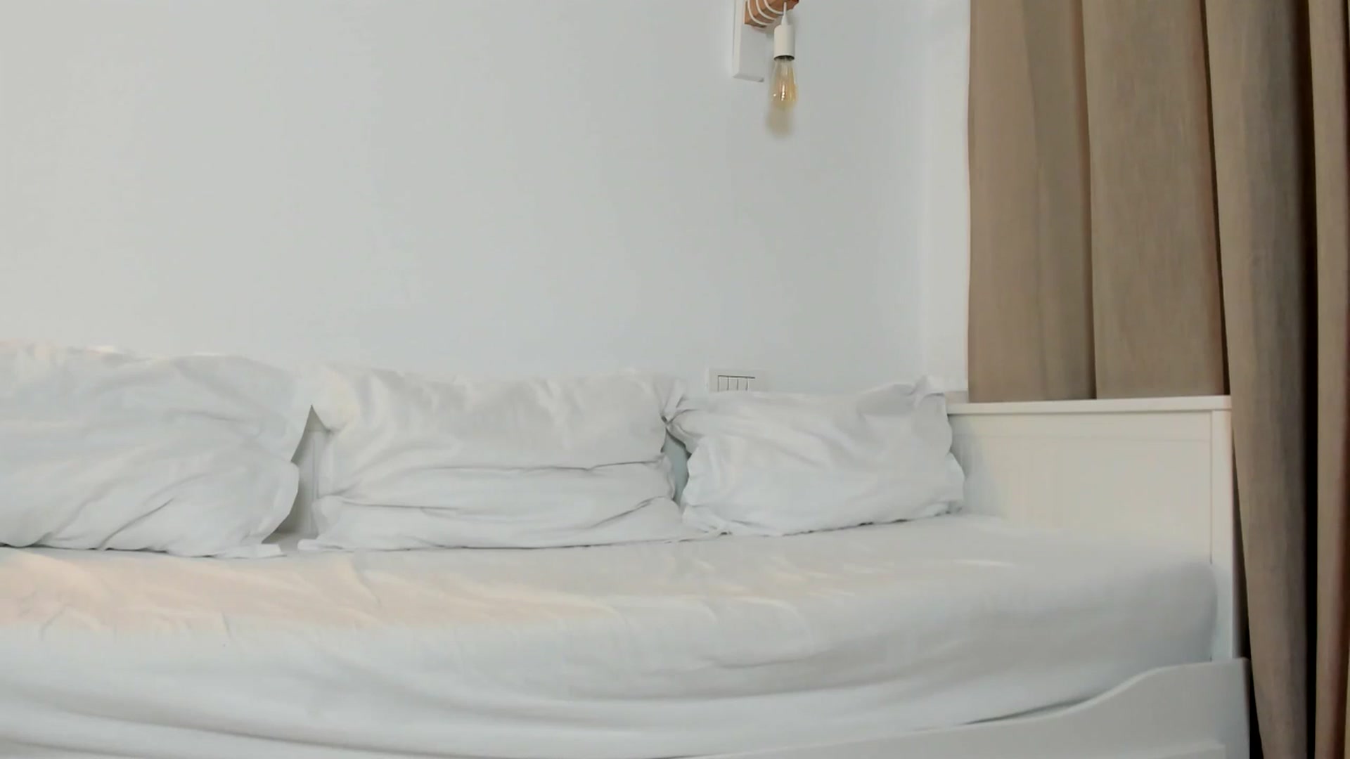 Gallery image thumbnail from Joyxs's myfreecams stream on, 05/03/2026, 23:56 image 8 of 20