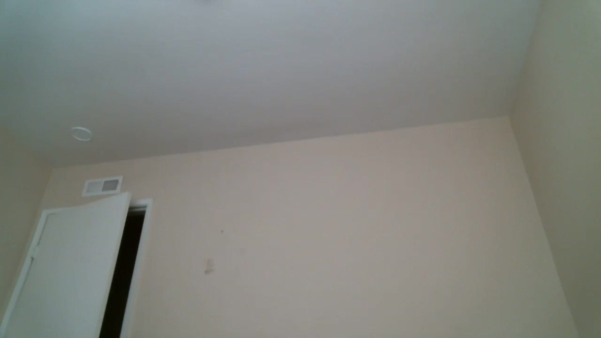 Gallery image thumbnail from Jrabbit_'s myfreecams stream on, 08/06/2023, 19:36 image 7 of 20