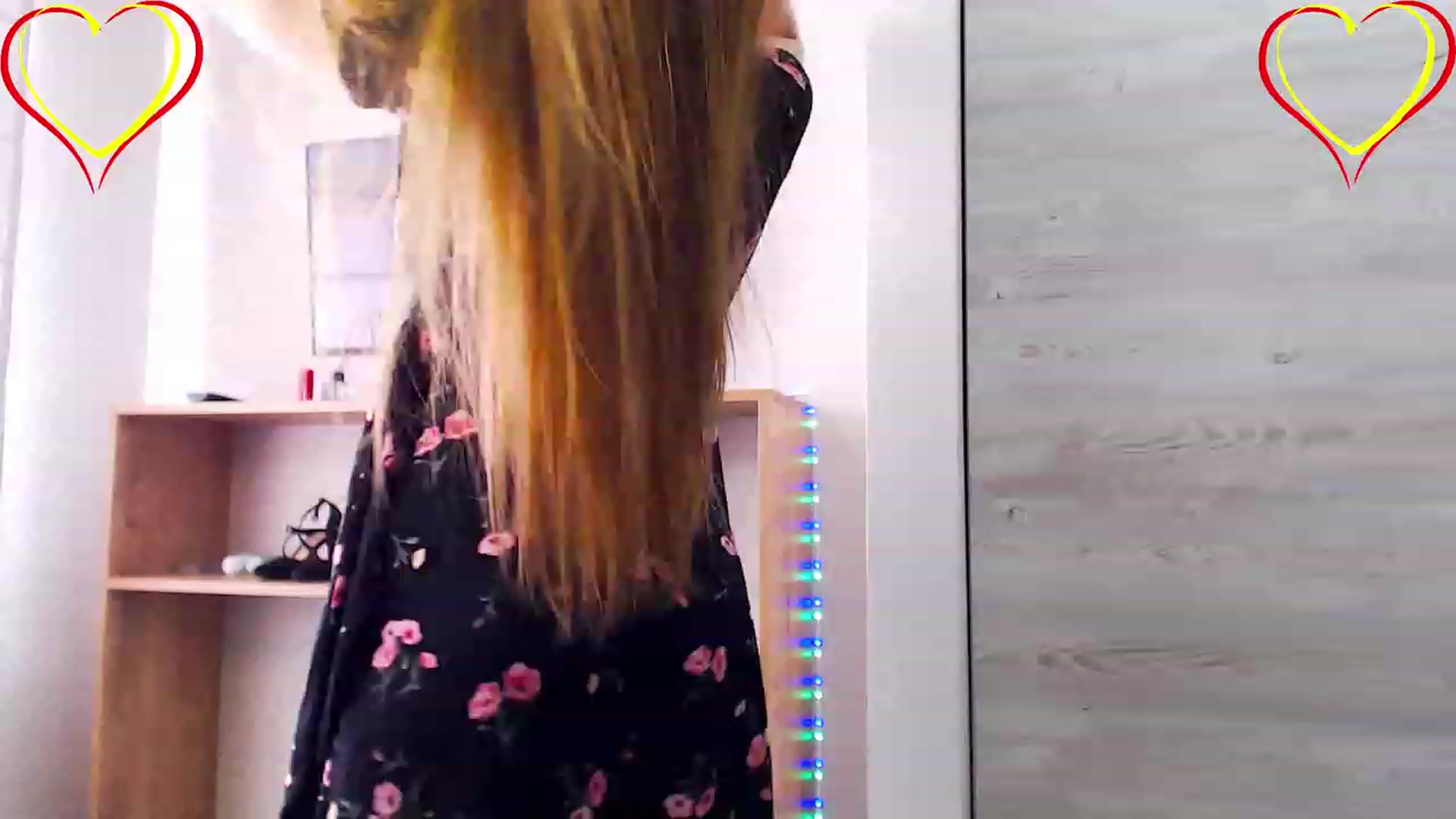 Gallery image thumbnail from Jubelian's myfreecams stream on, 06/07/2023, 14:31 image 14 of 20
