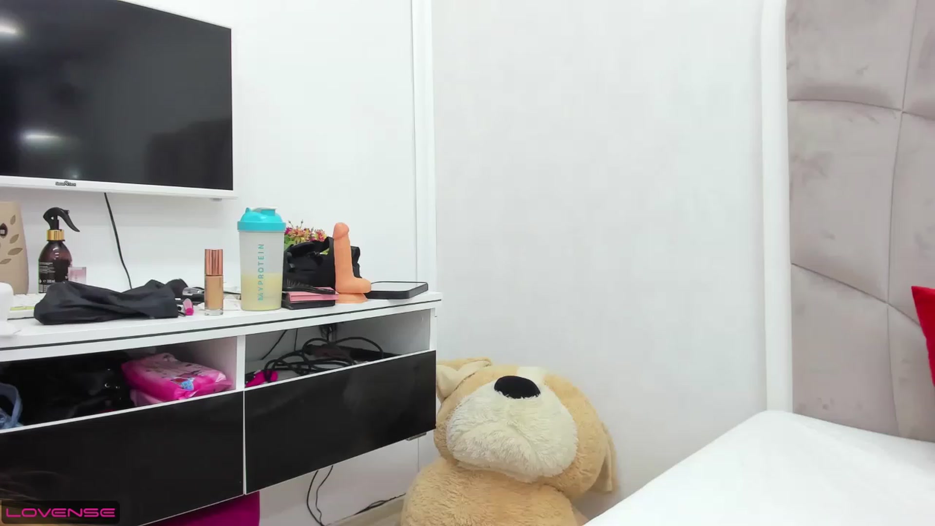 Gallery image thumbnail from JudyReea's myfreecams stream on, 07/06/2023, 14:43 image 20 of 20