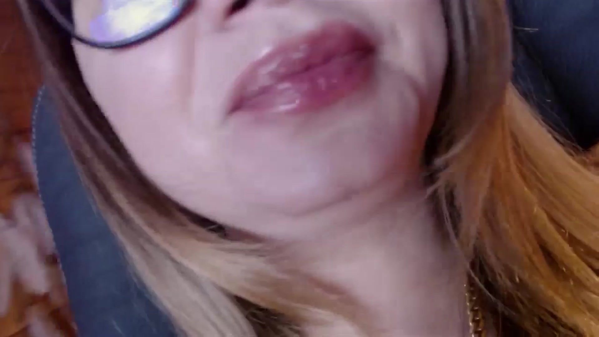 Gallery image thumbnail from JuicyBomb's myfreecams stream on, 02/24/2026, 12:37 image 9 of 20
