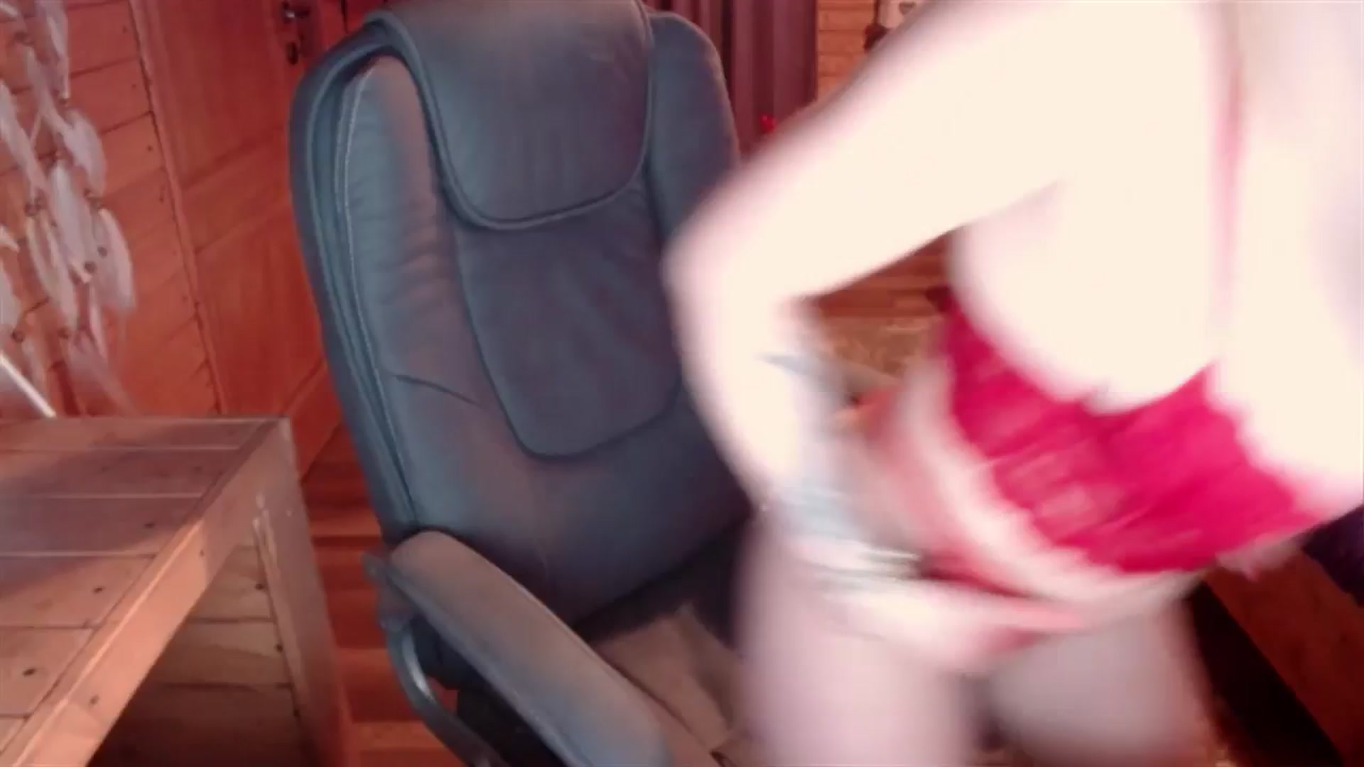 Gallery image thumbnail from JuicyBomb's myfreecams stream on, 04/26/2026, 15:05 image 1 of 20