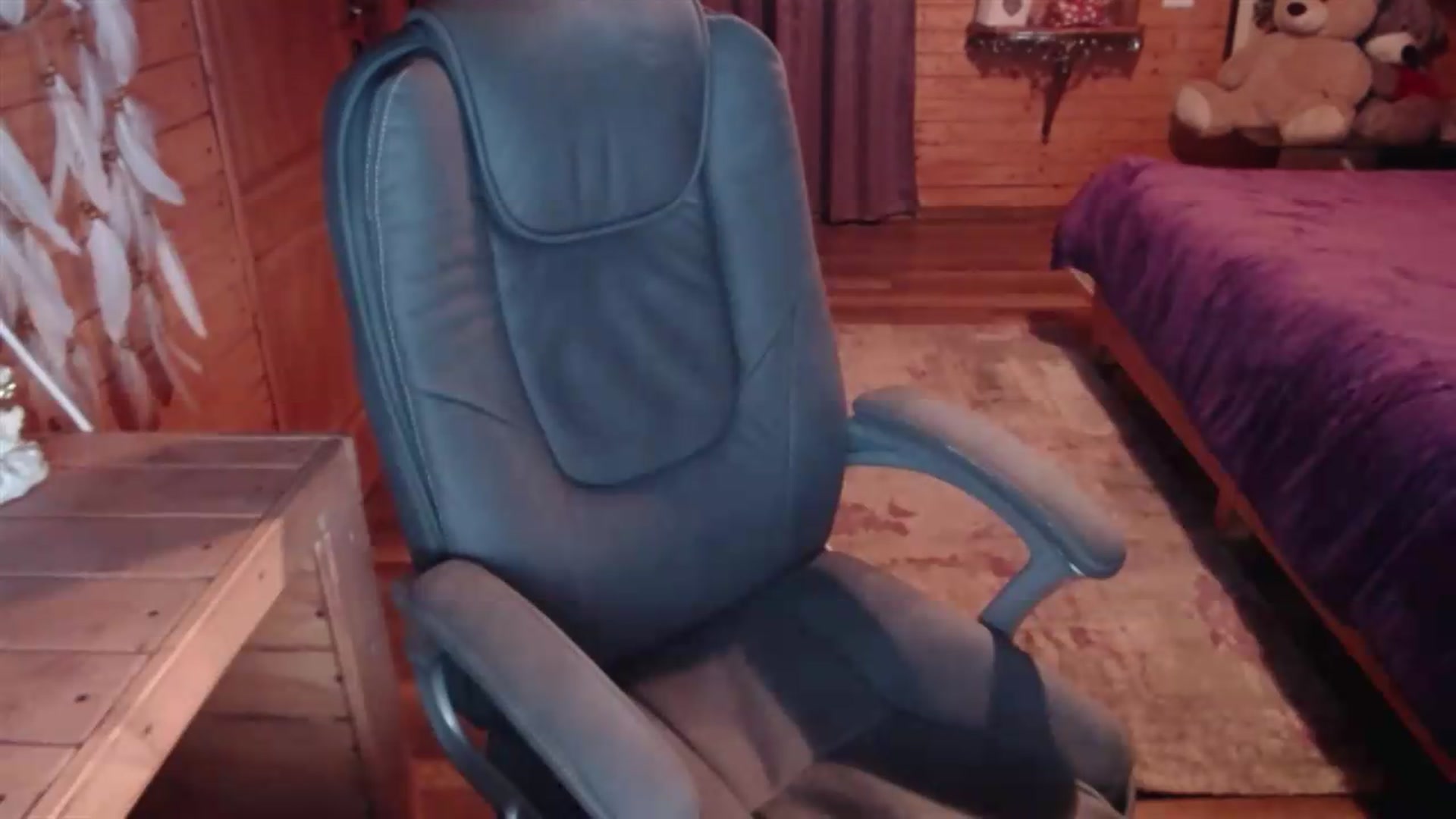 Gallery image thumbnail from JuicyBomb's myfreecams stream on, 07/04/2026, 15:03 image 20 of 20